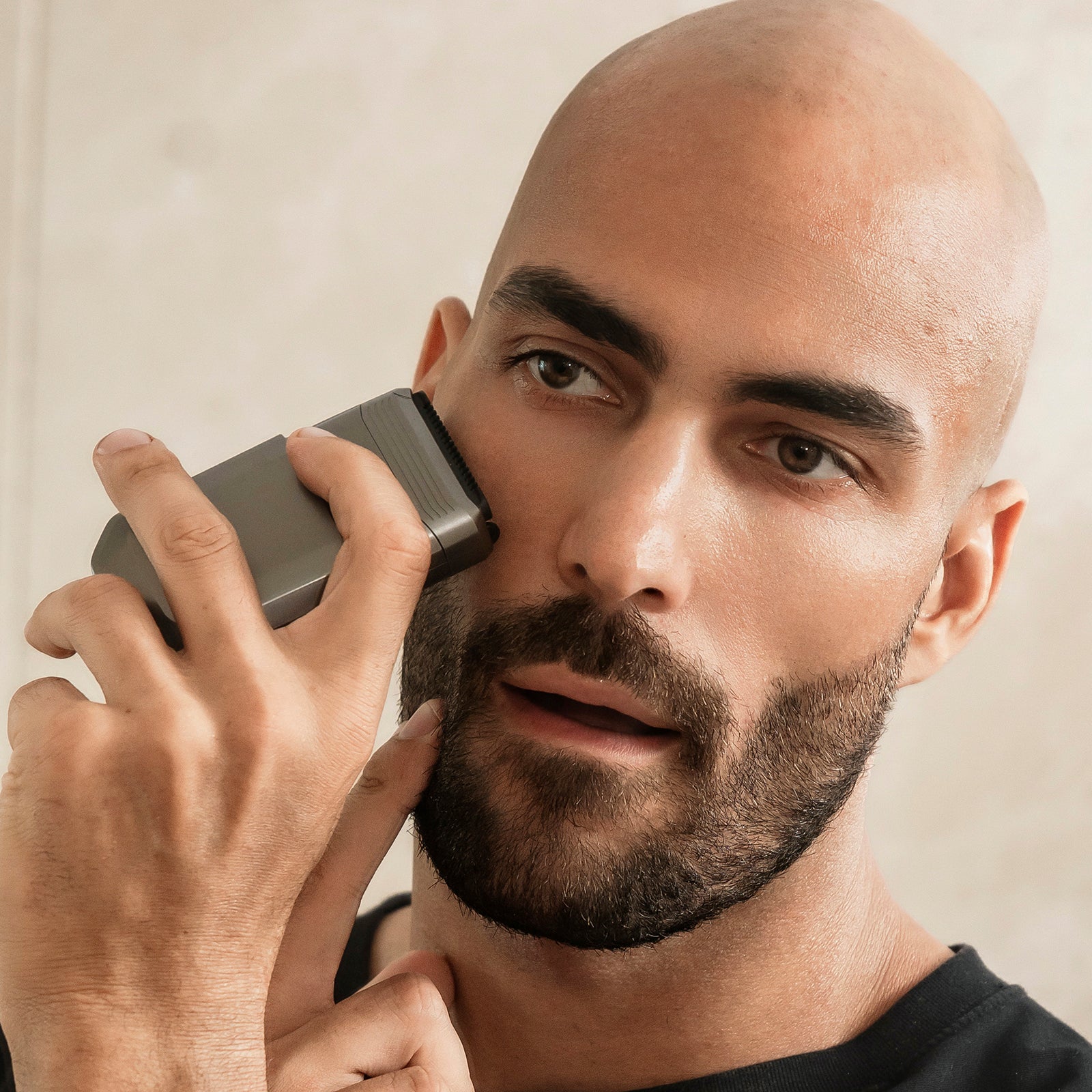 Travel Electric Razor for Men Face - Compact Electric Foil Shavers for Mens Bald Head - Small Portable Facial Shavers Waterproof, USB-C Rechargeable
